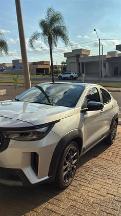 FIAT FASTBACK 1.0 TURBO 200 HYBRID IMPETUS CVT FIAT FASTBACK 1.0 TURBO 200 HYBRID IMPETUS CVT